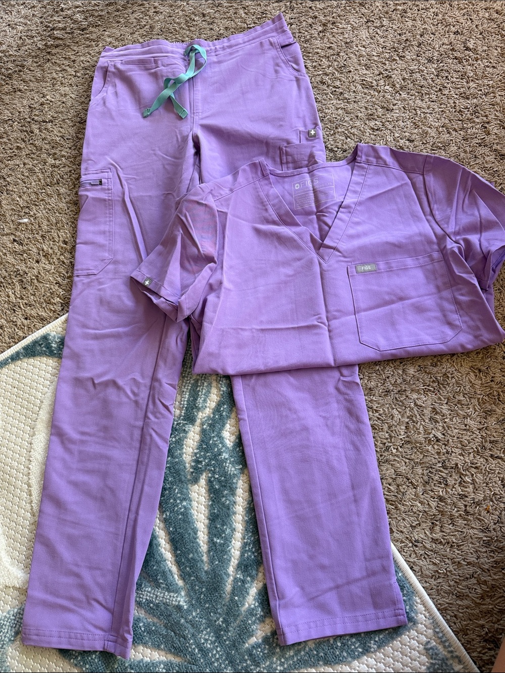 Women’s Figs Scrub Set - Lavender V-Neck Top & straight leg pants
